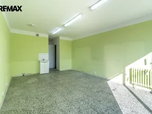 Pronájem obchodního prostoru, Praha - Háje, Kupeckého, 27 m2