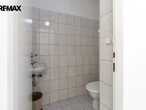 Pronájem obchodního prostoru, Praha - Háje, Kupeckého, 27 m2