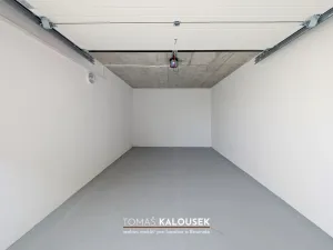 Pronájem garáže, Oslavany, 19 m2