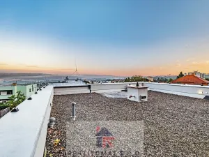 Prodej rodinného domu, Praha - Komořany, Pod lesem, 325 m2