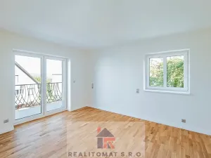 Prodej bytu 4+kk, Praha - Komořany, Pod lesem, 343 m2