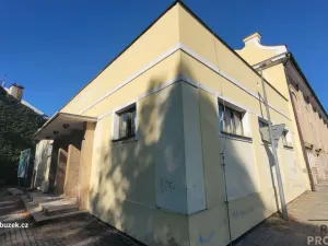 Prodej činžovního domu, Šternberk, 936 m2