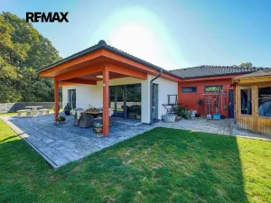 Prodej rodinného domu, Pomezí nad Ohří, 97 m2