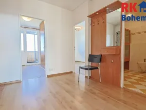 Pronájem bytu 3+1, Praha - Prosek, Vysočanská, 84 m2