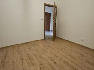Pronájem bytu 2+kk, Praha - Košíře, Plzeňská, 40 m2