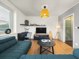 Prodej bytu 3+1, Libčice nad Vltavou, Ke Studánkám, 73 m2