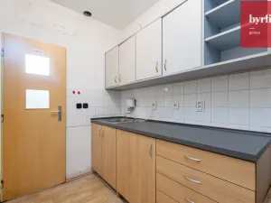 Pronájem kanceláře, Opava, Pekařská, 138 m2