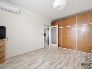 Pronájem bytu 2+kk, Pardubice, Dubinská, 73 m2