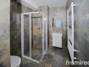 Pronájem bytu 1+kk, Veselí nad Moravou, náměstí Míru, 30 m2