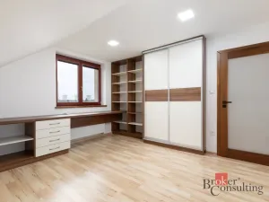 Prodej rodinného domu, Dětmarovice, 295 m2