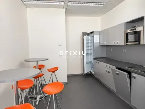 Pronájem kanceláře, Praha - Dejvice, Evropská, 460 m2