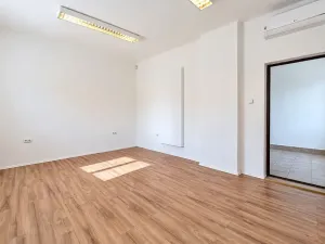 Prodej činžovního domu, Praha - Libeň, Davídkova, 558 m2