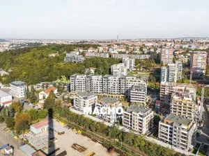 Pronájem garážového stání, Praha, Krnkova, 18 m2