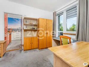 Prodej kanceláře, Zlín, Lešenská, 284 m2