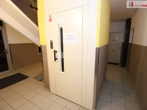 Prodej bytu 1+kk, Praha - Střížkov, Českolipská, 33 m2