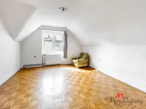 Prodej rodinného domu, Březnice, Za sokolovnou, 236 m2