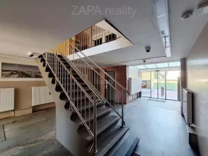 Pronájem bytu 2+kk, Praha - Hloubětín, Kukelská, 53 m2