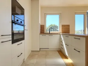 Prodej bytu 2+kk, Bystřice nad Pernštejnem, Masarykovo náměstí, 65 m2