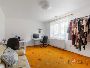 Prodej rodinného domu, Kamenice - Kamenička, 195 m2