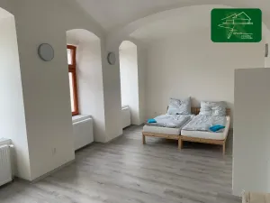Pronájem rodinného domu, Česká Lípa, Mariánská, 180 m2