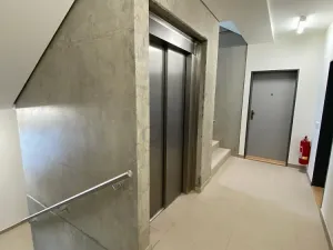 Pronájem bytu 2+kk, Opava - Předměstí, Kačírkova, 54 m2