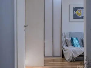 Pronájem bytu 1+kk, Ostrava, Bajkalská, 25 m2