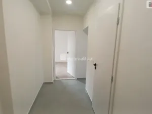 Pronájem bytu 2+1, Ústí nad Labem - Střekov, Na Pile, 55 m2