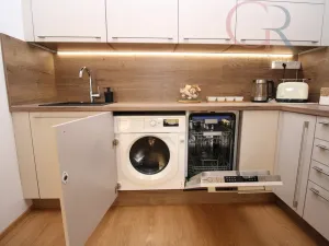 Pronájem bytu 1+kk, Plzeň - Jižní Předměstí, Inženýrská, 50 m2