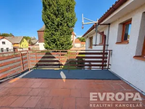 Prodej rodinného domu, Lnáře, 205 m2