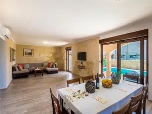 Prodej rodinného domu, Krk, Chorvatsko, 126 m2