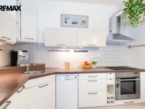 Prodej bytu 3+kk, Praha - Chodov, Valentova, 63 m2