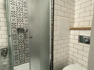 Pronájem bytu 1+kk, Kladno, Unhošťská, 27 m2