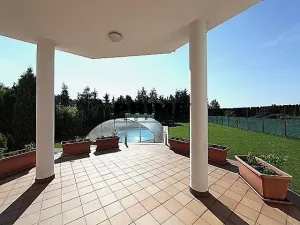 Pronájem kanceláře, Praha, Na cípu, 440 m2