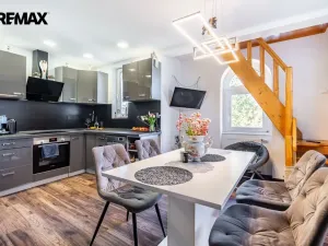 Prodej bytu 3+kk, Karlovy Vary, Krále Jiřího, 52 m2