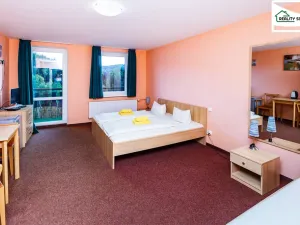 Prodej ubytování, Smolné Pece, 1015 m2