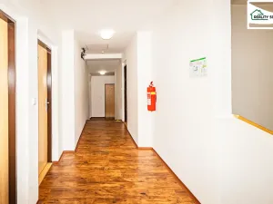 Prodej ubytování, Smolné Pece, 1015 m2