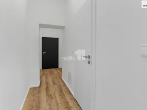 Prodej bytu 1+kk, Jablonec nad Nisou - Mšeno nad Nisou, Palackého, 30 m2