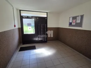 Prodej bytu 3+1, Chodov, Čs. odbojářů, 87 m2