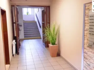 Pronájem kanceláře, Cheb, Svobody, 16 m2