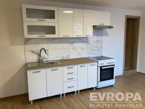 Pronájem bytu 2+kk, Bystřice nad Pernštejnem, Bratrská, 48 m2