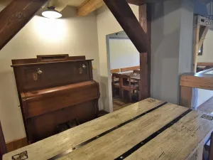Pronájem restaurace, Čisovice, 181 m2