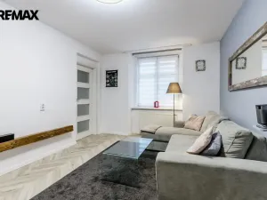 Prodej bytu 2+1, Praha - Libeň, Andrštova, 43 m2