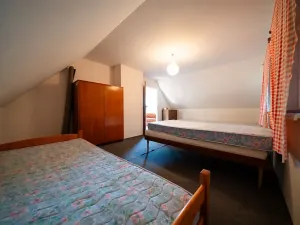 Prodej rodinného domu, Římov, 195 m2