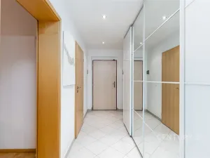 Prodej bytu 2+kk, Praha - Záběhlice, Mattioliho, 65 m2