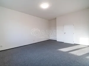 Pronájem bytu 2+1, Kralupy nad Vltavou, Jungmannova, 90 m2