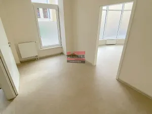 Pronájem kanceláře, Tábor, Herlošova, 32 m2