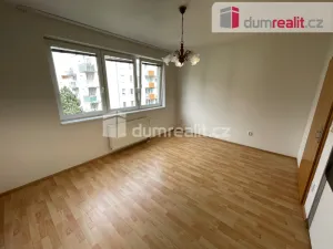 Pronájem bytu 2+kk, Praha - Strašnice, Názovská, 68 m2