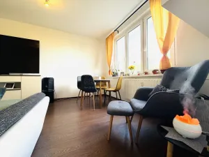 Prodej bytu 3+1, Chomutov, Kamenná, 76 m2