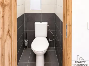 Prodej bytu 3+1, Praha, Vajdova, 68 m2