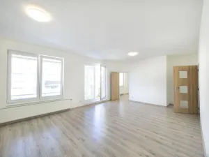 Pronájem bytu 2+kk, Tábor, Maredova, 58 m2